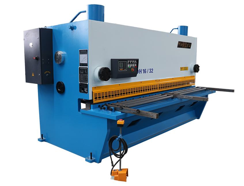QC11Y-16x3200 Hydraulic Guillotine Shearing Machine