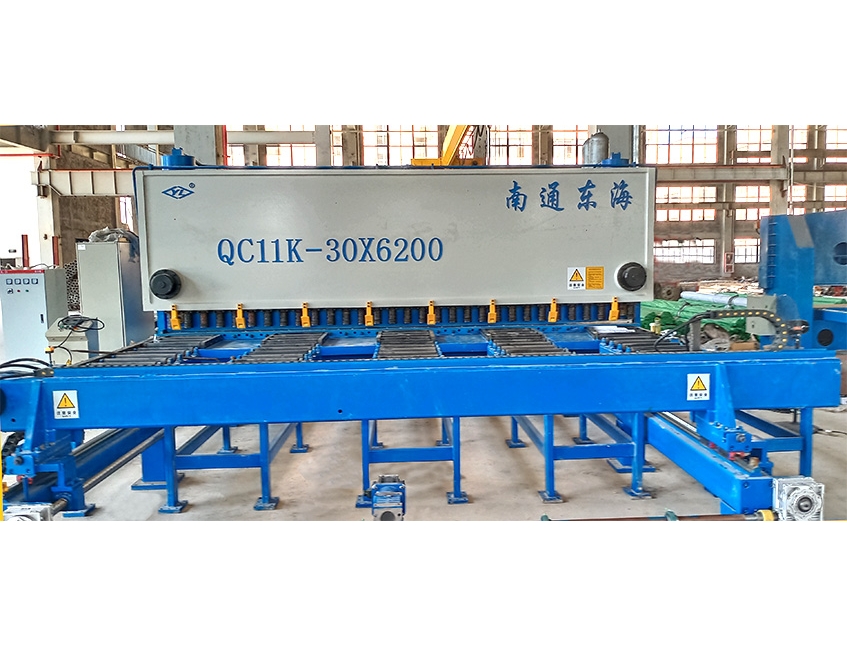 QC11K-30x6200 CNC Shearing Machine 