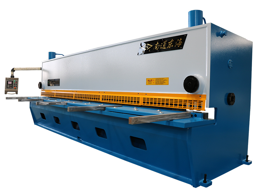 QC11K-6x5000 CNC Guillotine Shearing Machine