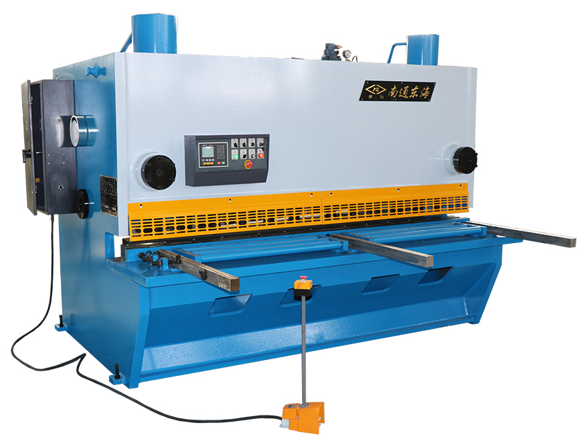 QC11Y-12x2500 Hydraulic Guillotine Shearing Machine