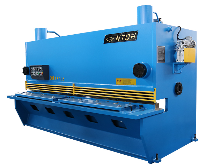 QC11Y-12x3200 Hydraulic Guillotine Shearing Machine