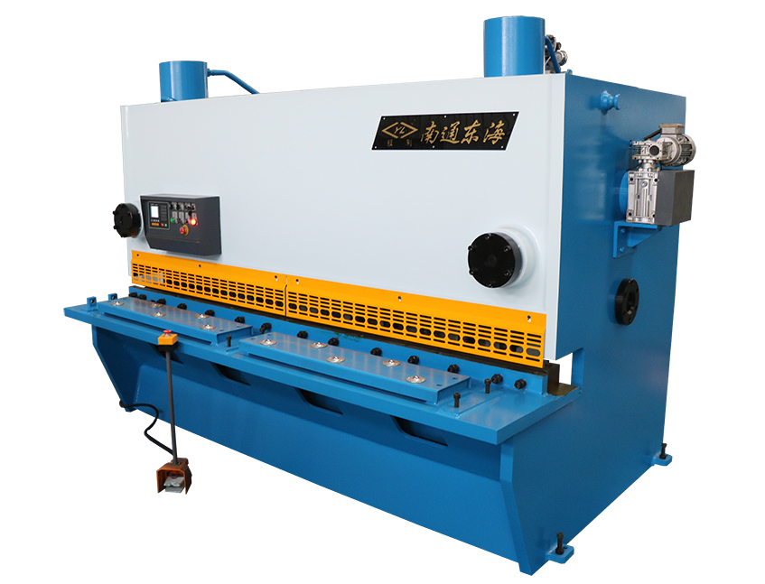 QC11Y-16x2500 Hydraulic Guillotine Shearing Machine