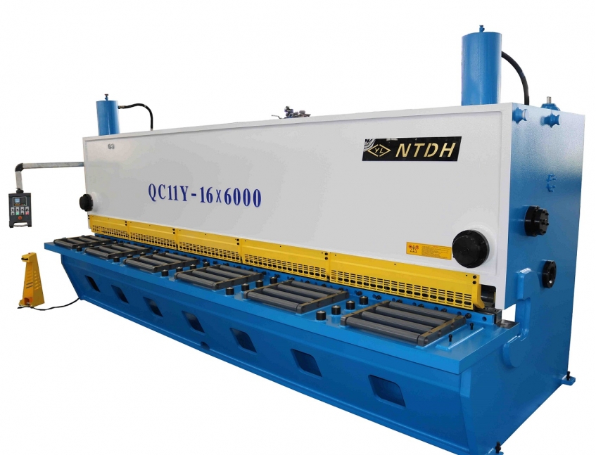 QC11Y-16x6000 Hydraulic Guillotine Shearing Machine