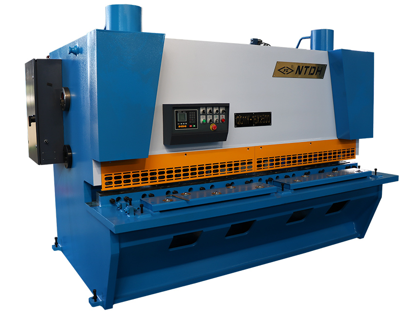 QC11Y-16x2500 Hydraulic Guillotine Shearing Machine