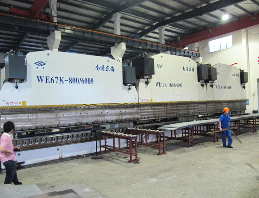 2xWE67K-1600/6000+WE67K-800/6000 CNC Press Brake in Tandem