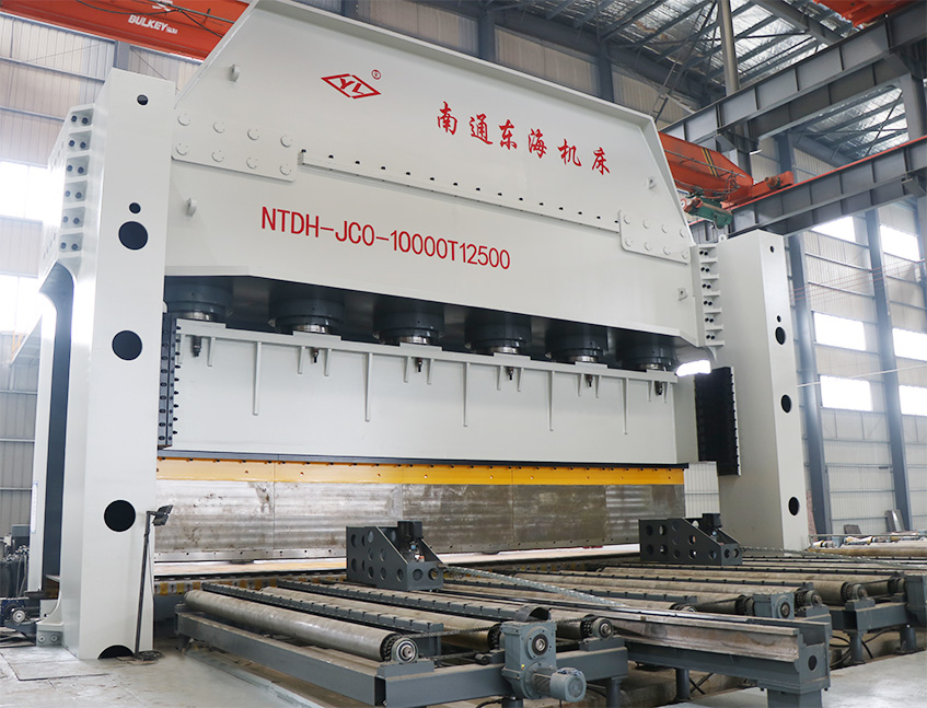 JCO pipe forming press machine