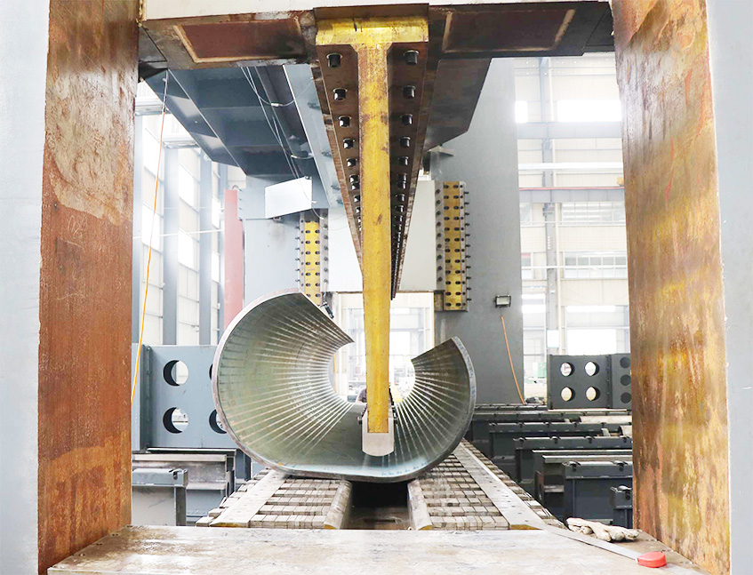 JCO pipe forming press machine