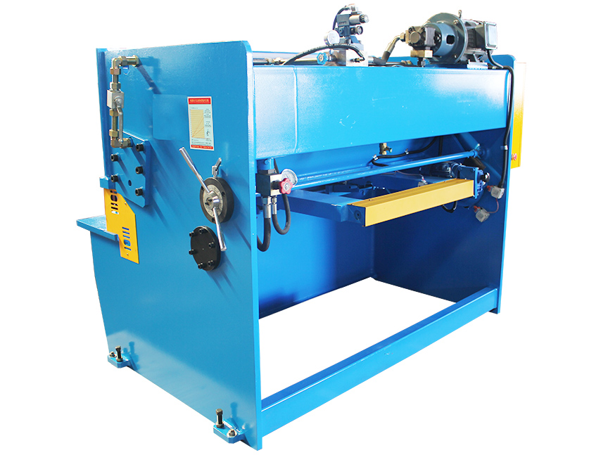 4x1600 shearing machine