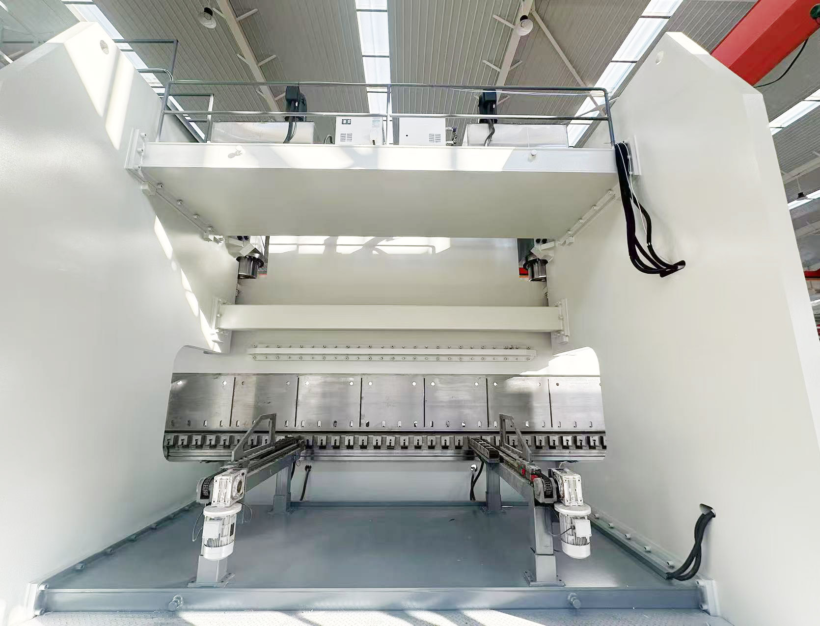 light pole bending machine