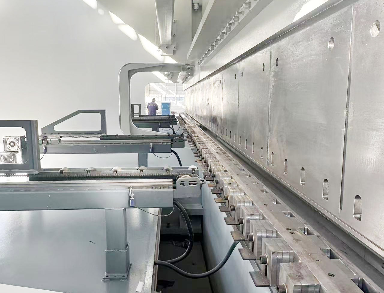 press brake in tandem