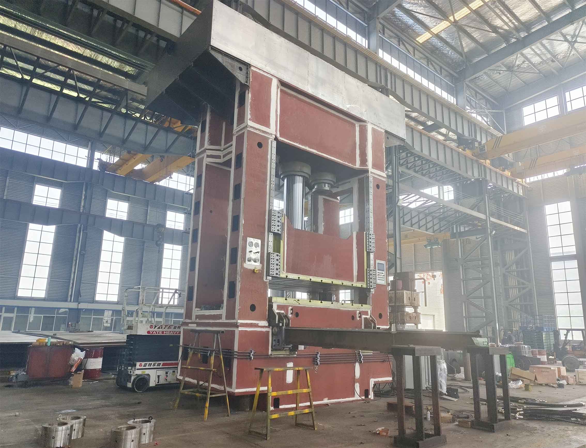 1600T press